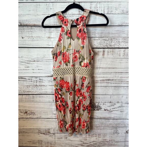 FLORAL SLEEVELESS COCKTAIL DRESS Crochet Knee Length Satiny Feminine - Picture 2 of 12